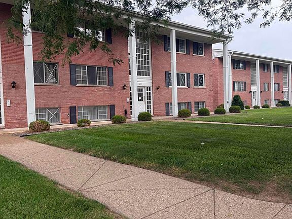 2nd image of 8211 Denwood Dr APT 4