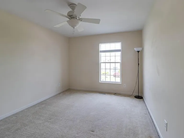 3rd bed room