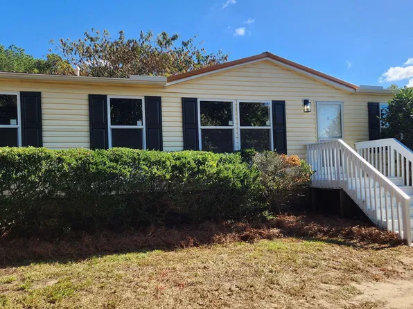 6713 Dianthus Dr, Willow Spring, NC 27592