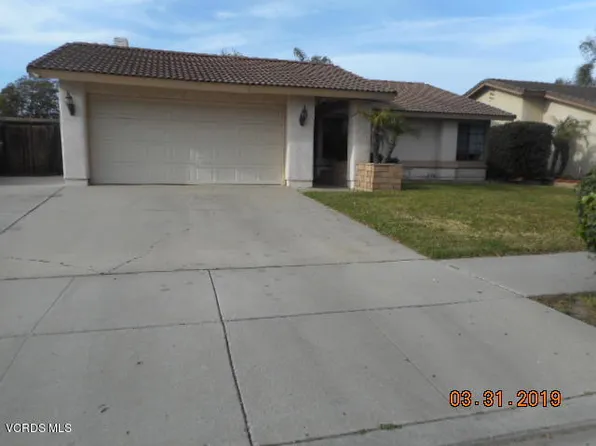 1021 Almendra Pl, Oxnard, CA 93036