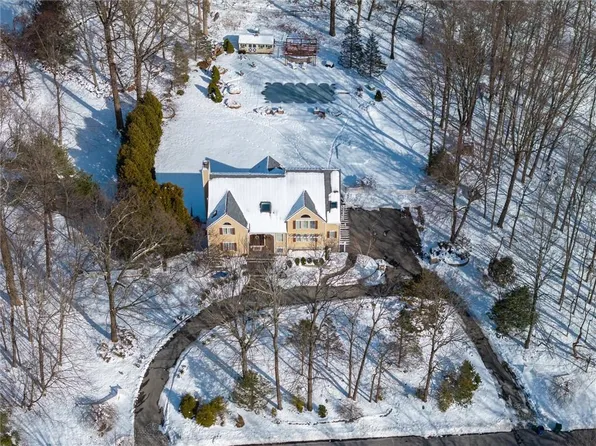 24 Orchard Hill Road, Carmel, NY 10512