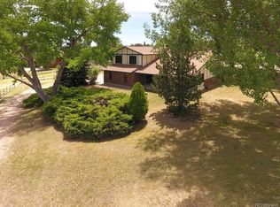 4828 Arrowhead Dr, Greeley, CO 80634