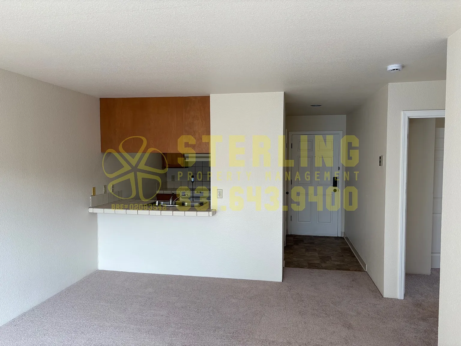 517 Fountain Avenue - Pacific Grove — Photo 4