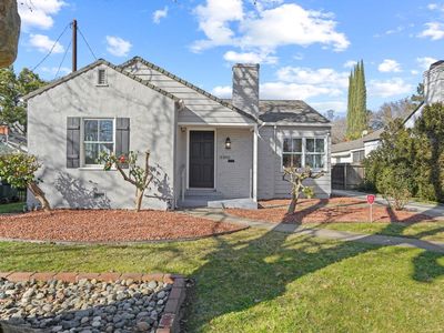 3350 11th St, Sacramento, CA, 95818