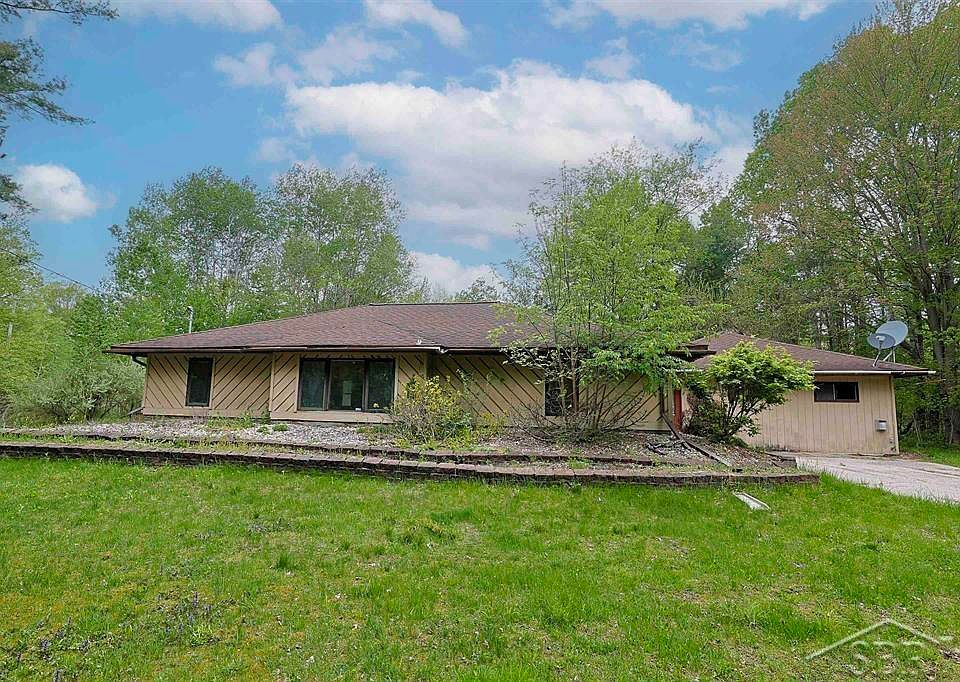 1st image of 1156 S Alamando Rd