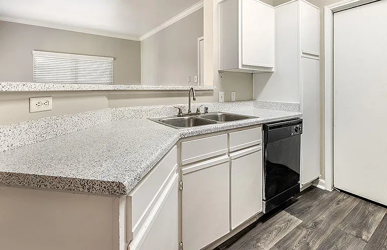 Trinity Oaks Apartment Homes — Photo 27
