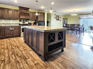 633 Taylors Mill Rd, Emporia, VA 23847
