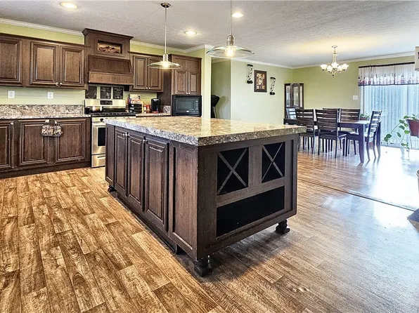 633 Taylors Mill Rd, Emporia, VA 23847