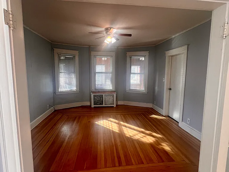 361 Burritt St #1 — Photo 9