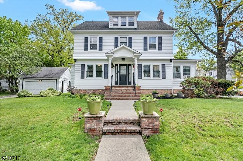 1st image of 705 Kenmore Ave