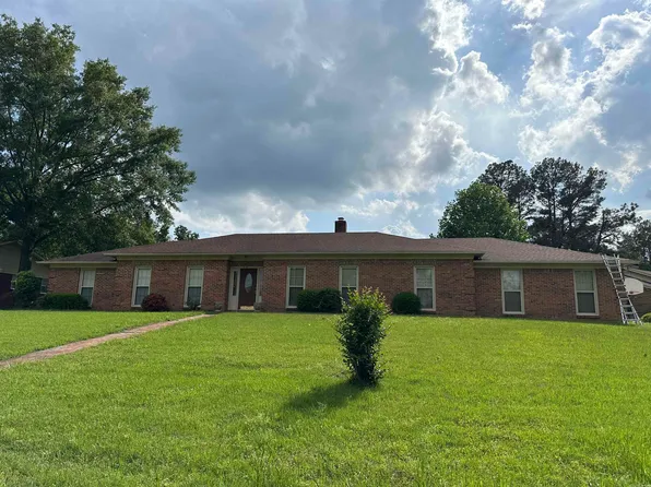 (undisclosed Address), Pine Bluff, AR 71603