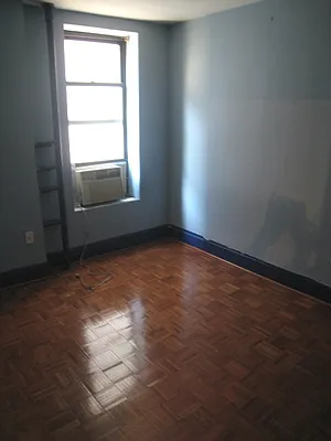 Rented by City Connections Realty | media 8