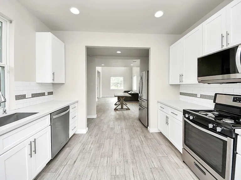 4228 Bellfort St — Photo 15