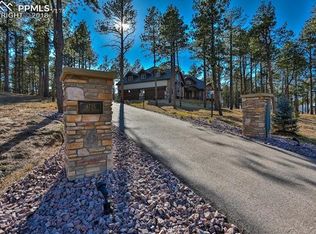 4735 Saxton Hollow Rd, Colorado Springs, CO 80908