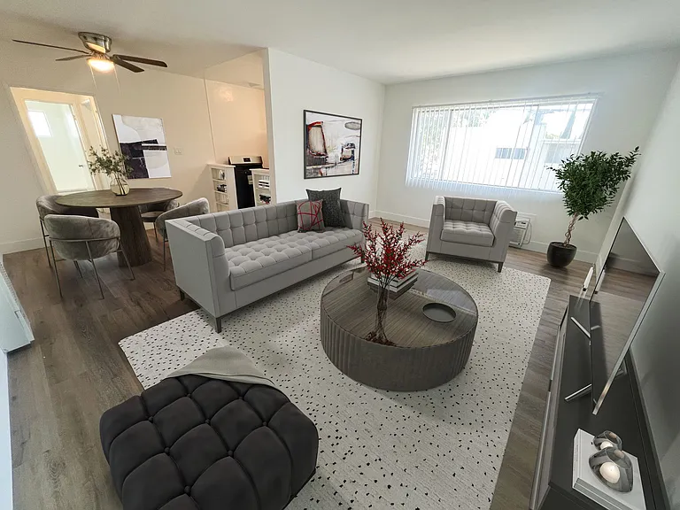 6205 Fulton Ave — Photo 10