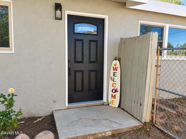 38631 3rd St E, Palmdale, CA 93550