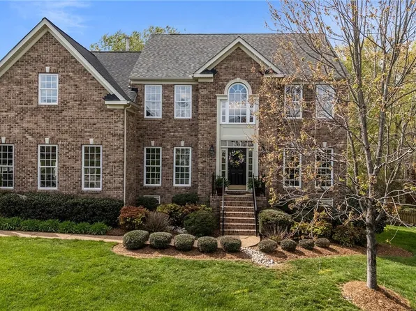 5804 Bottomley Pl, Glen Allen, VA 23059