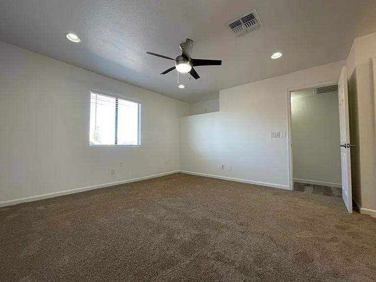 6229 E Greenway St — Photo 10