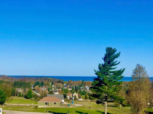 9474-9480&9485 W Sleepy Valley Dr, Empire, MI 49630
