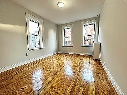 2nd image of 3576 Dekalb Ave APT 2
