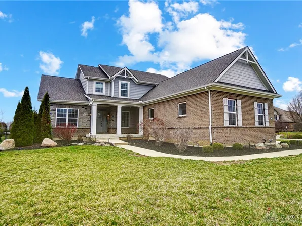 2047 Stablehand Dr, Dayton, OH 45458