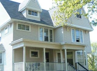 1914 E 1st St APT 4, Duluth, MN 55812