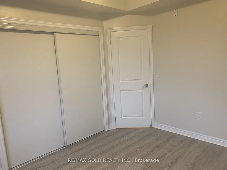 276 Gatwick Dr #205 — Photo 13
