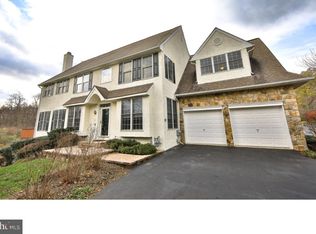 1101 Whispering Brooke Dr, Newtown Square, PA 19073