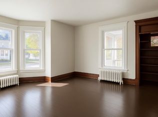 336 College Ave UNIT 1W, Dekalb, IL 60115