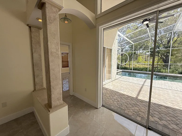 1024 Hagen Dr — Photo 33