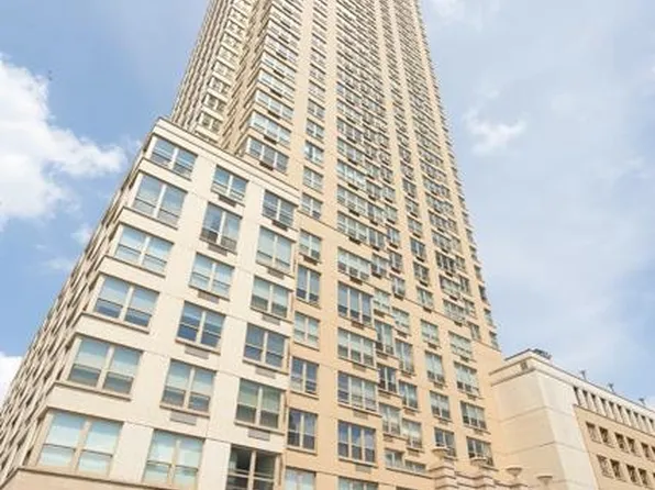 88 Morgan St APT 2701, Jersey City, NJ 07302