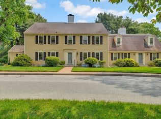 4 Muster Ct, Lexington, MA 02420