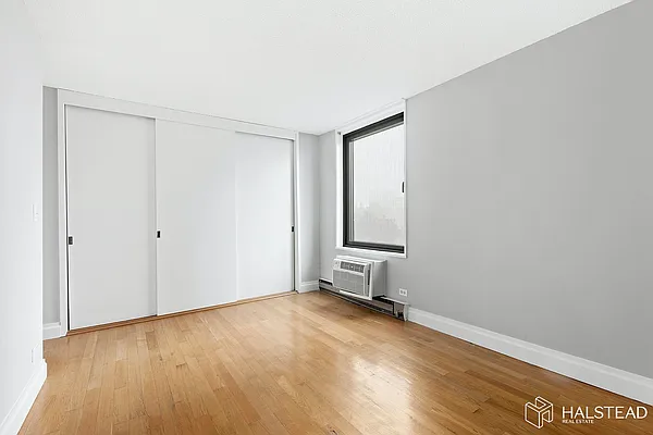 Rented by Brown Harris Stevens | media 8