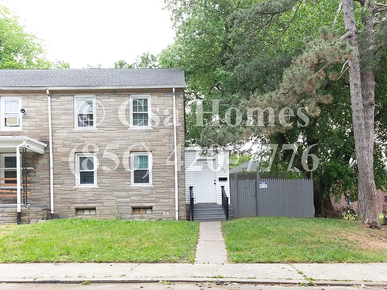 3132 Independence Rd — Photo 1