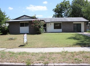5166 Village Path, San Antonio, TX 78218