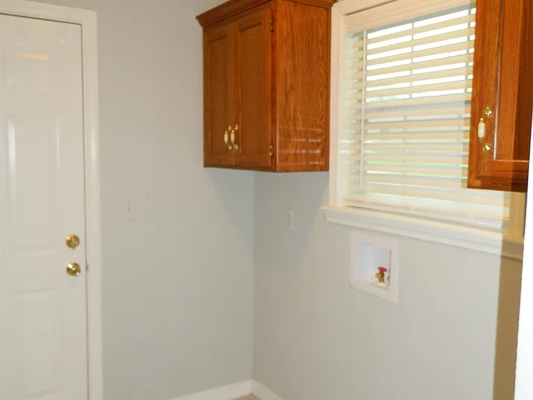 1302 W Exchange St — Photo 22