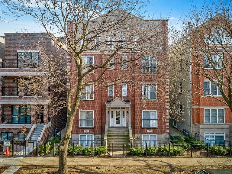 2719 N Wayne Ave — Photo 14