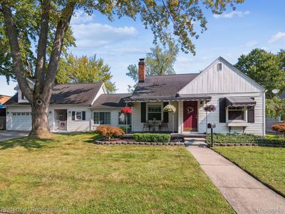 21715 California St, Saint Clair Shores, MI, 48080