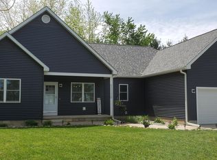 11527 Salyer Dr, Wheatfield, IN