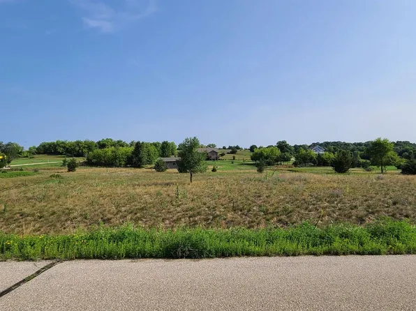 Lot 40 Swan Lake Summit Estates Lane #40, Pardeeville, WI 53954