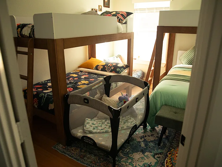 15030 Lantern Dr — Photo 36