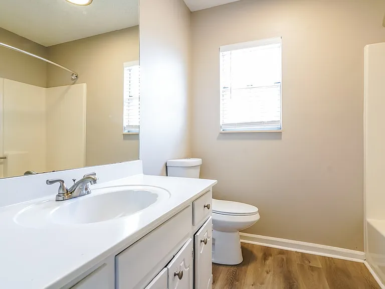 905 Traceton Ct — Photo 16