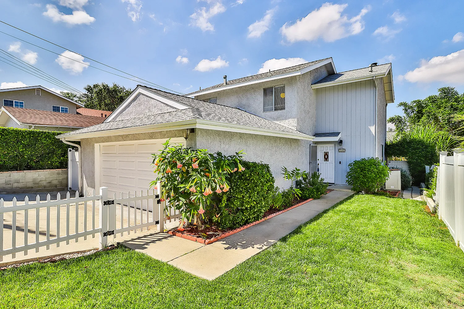 3 bed, 1416 sqft, $3,999 — Photo 1