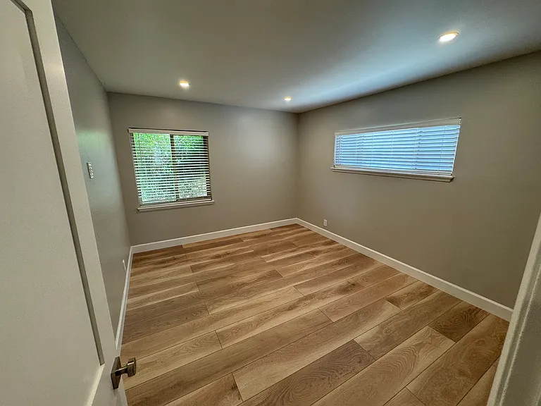 8606 Casaba Ave — Photo 11