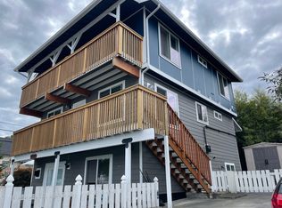 320 S Henderson St, Seattle, WA 98108