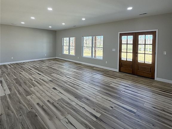 4th image of 3833 W Deputy Pike Road