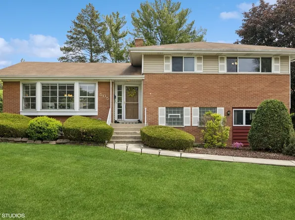 505 S George St, Mount Prospect, IL 60056