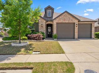 5601 Durst Ln, Forney, TX 75126