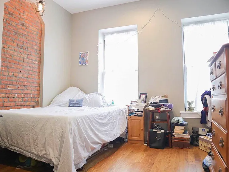 909 Saint Marks Ave #3F — Photo 4