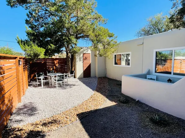 600 Valencia Dr SE APT B, Albuquerque, NM 87108